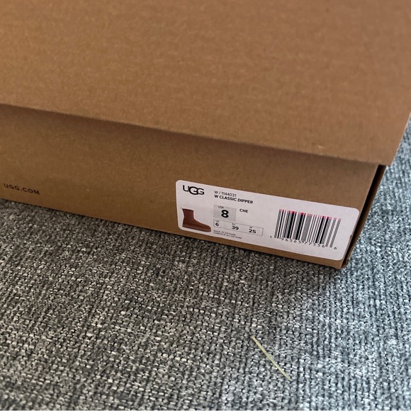 New UGG Woman’s Classic Dipper Platform Boots in Chestnut Color Size:8 - Picture 2 of 7